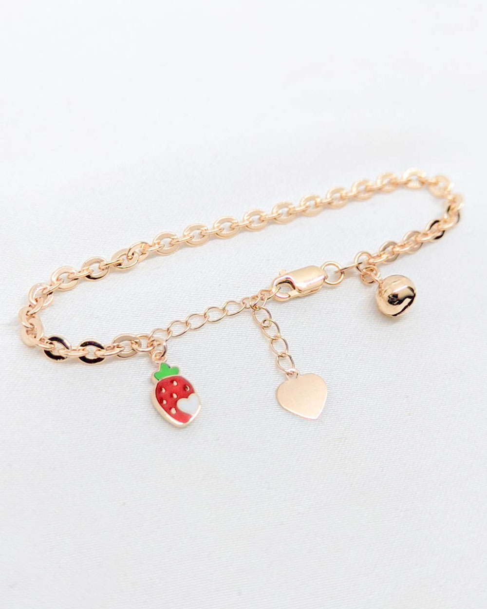 GELANG ANAK MODEL SIMLPE LIONTIN STRAWBERRY -2