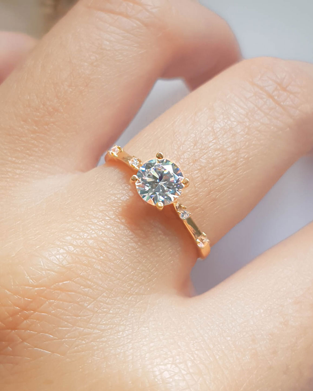 CINCIN SOLITAIRE VARIASI MATA SAMPING