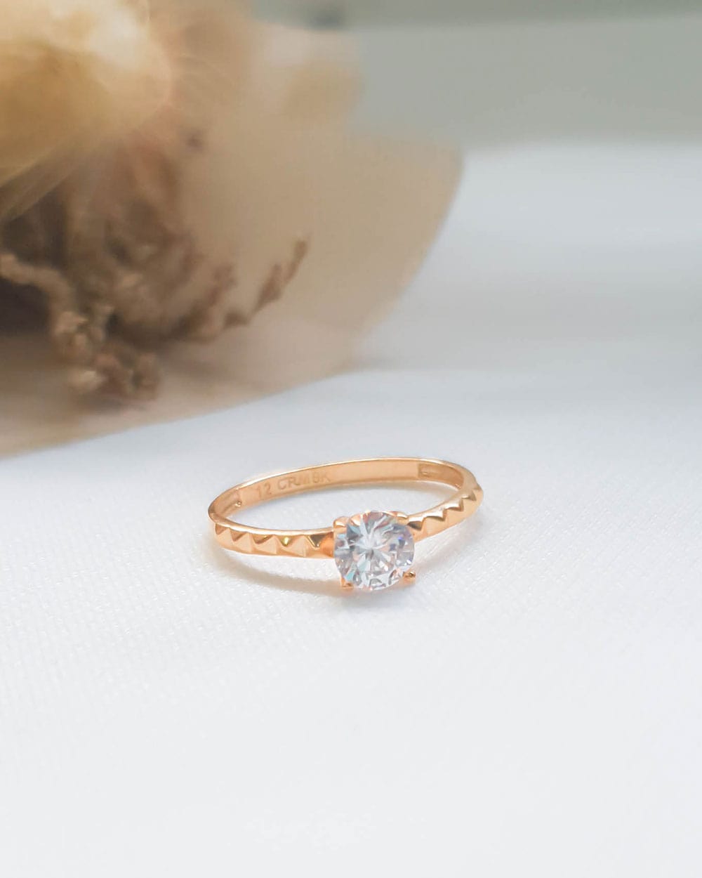 CINCIN SOLITAIRE VARIASI KOTAK