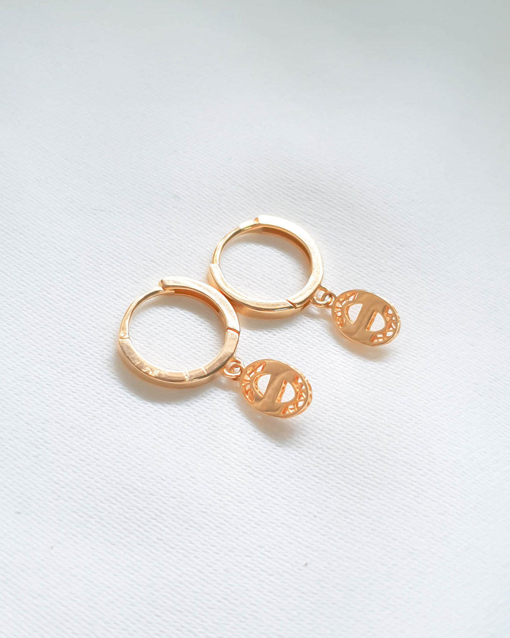 ANTING RING COR MODEL SEPERTI HURUF H OVAL