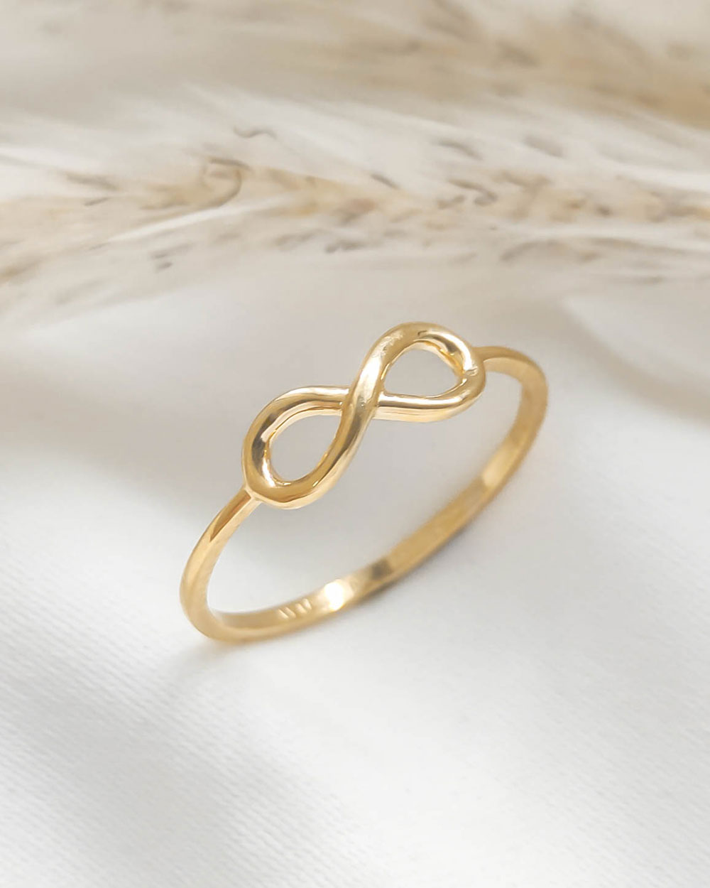 CINCIN DEWASA MODEL INFINITY SIMPLE TANPA MATA