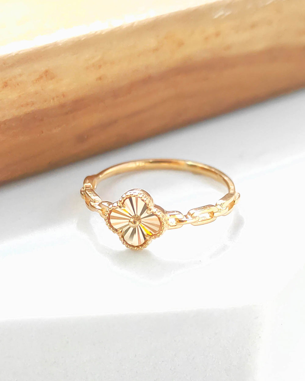 CINCIN DEWASA MODEL CLOVER RANTAI TANPA MATA