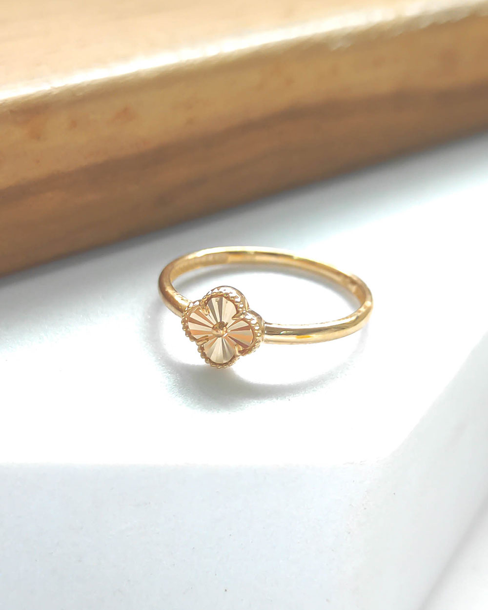 CINCIN DEWASA MODEL CLOVER SIMPLE TANPA MATA