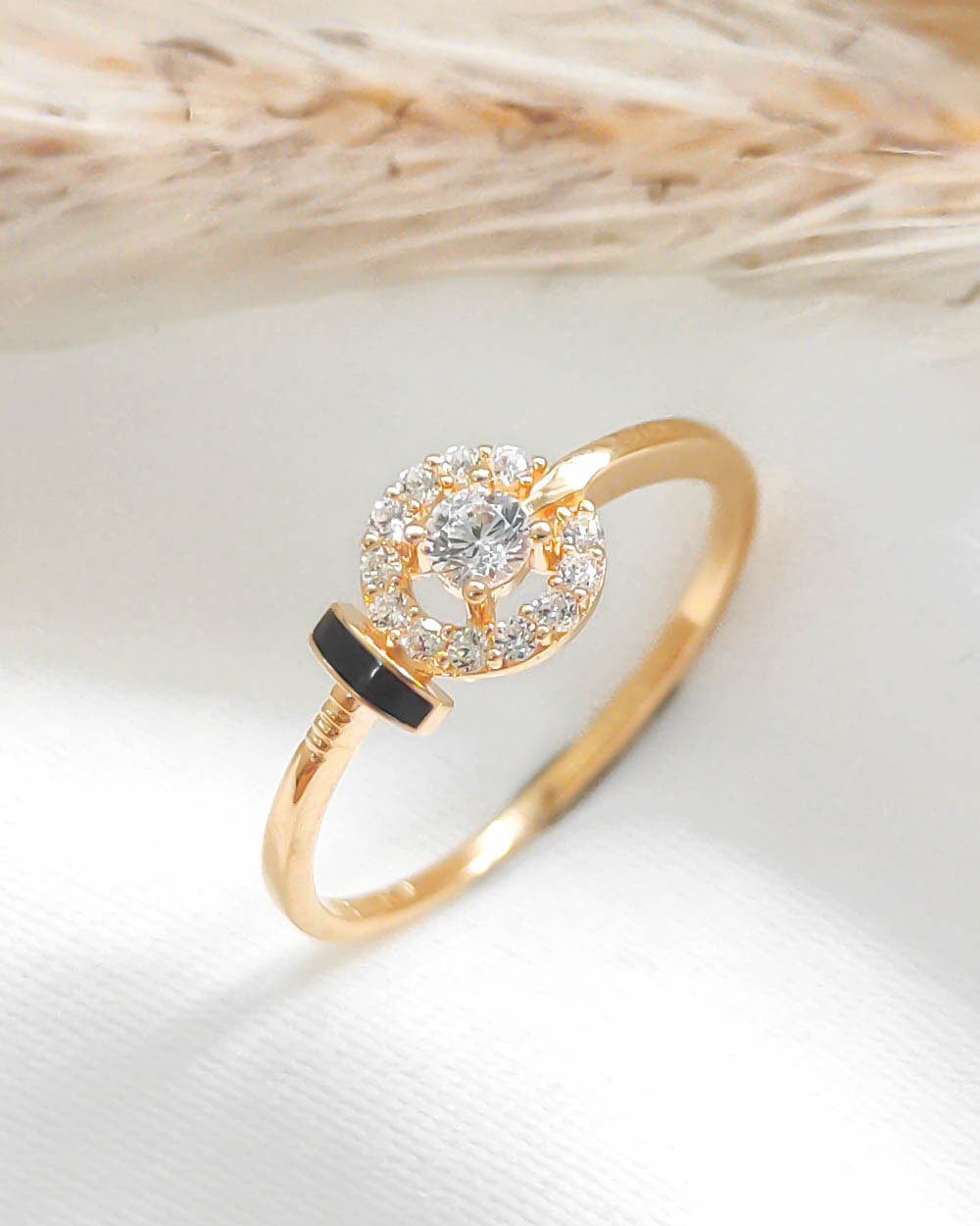 CINCIN DEWASA MODEL UNIK DAN HIASAN MATA BUNDAR