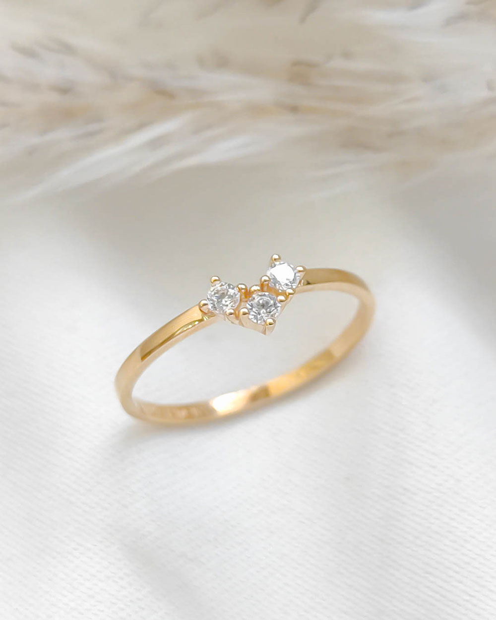 CINCIN DEWASA MODEL TIGA MATA PUTIH SIMPLE