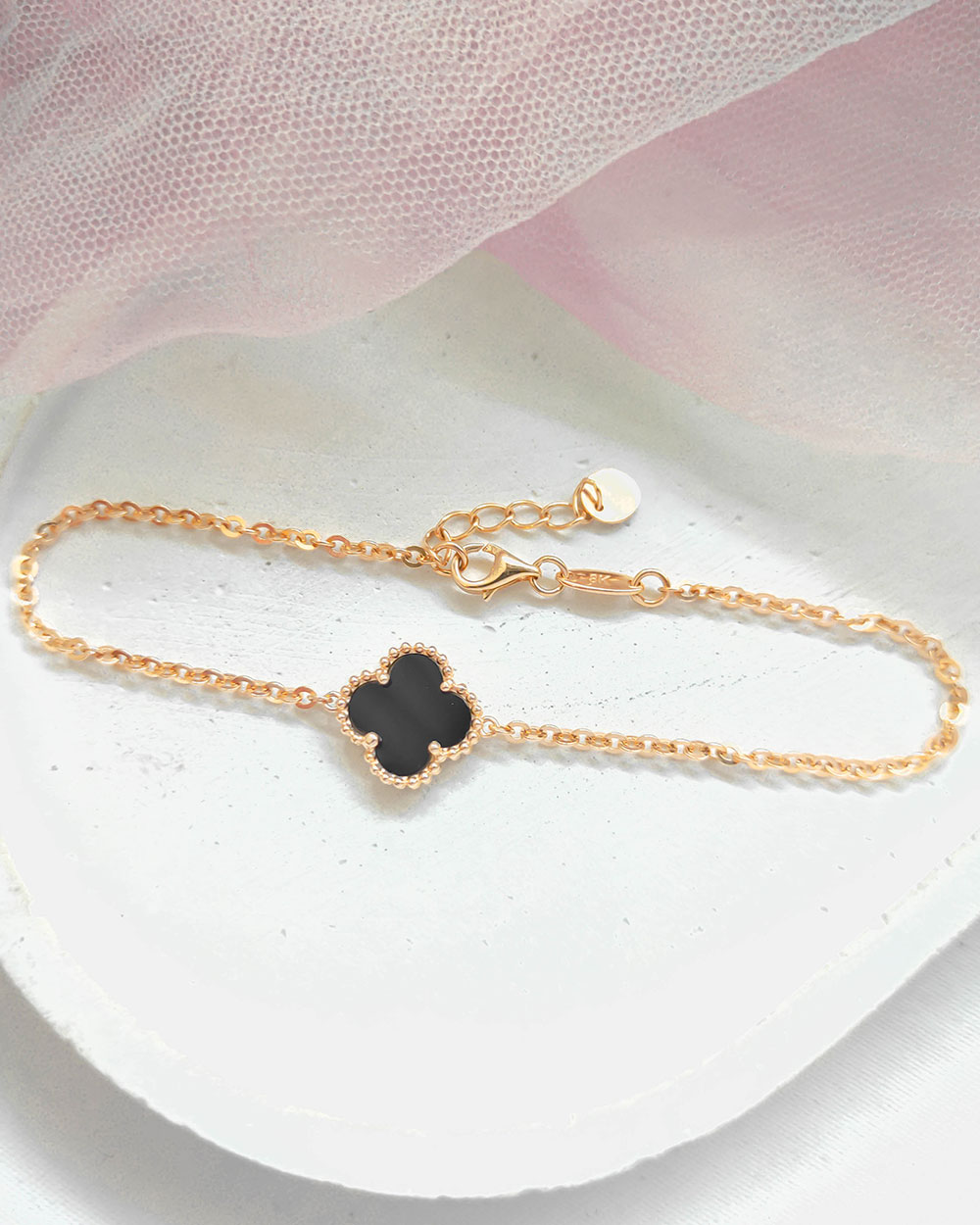 GELANG TANGAN DEWASA DENGAN MODEL CLOVER SIMPLE