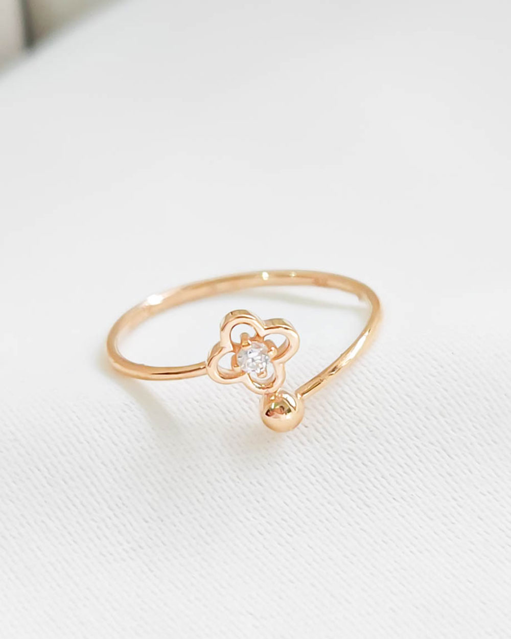 CINCIN DEWASA DENGAN MODEL BUNGA MATA TENGAH DAN BOLA