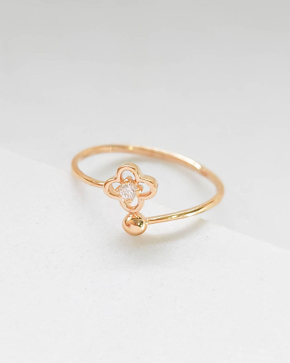 CINCIN DEWASA DENGAN MODEL BUNGA MATA TENGAH DAN BOLA