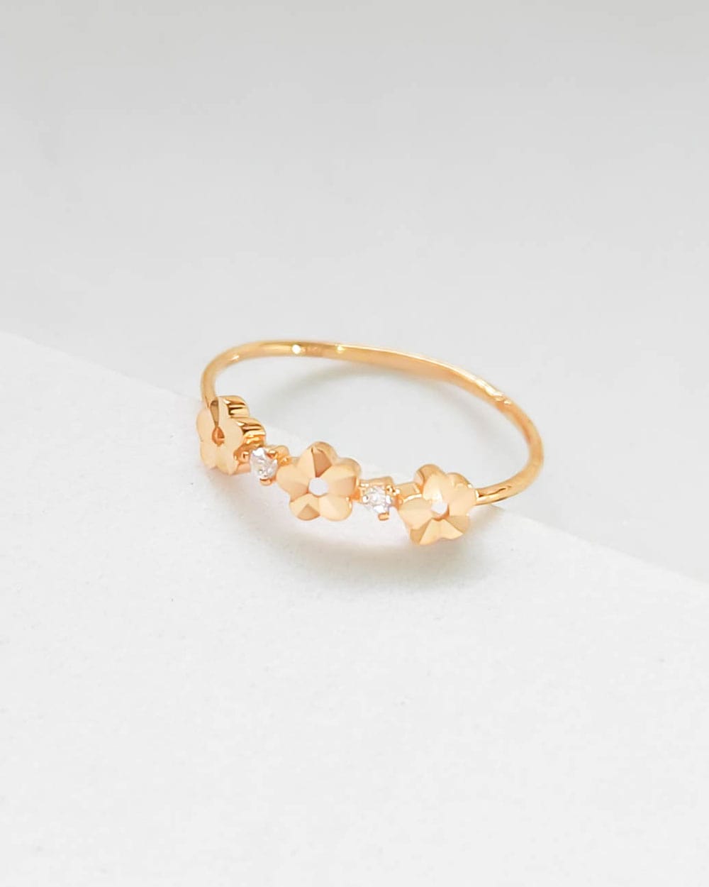 CINCIN DEWASA DENGAN MODEL BUNGA TIGA MATA DUA