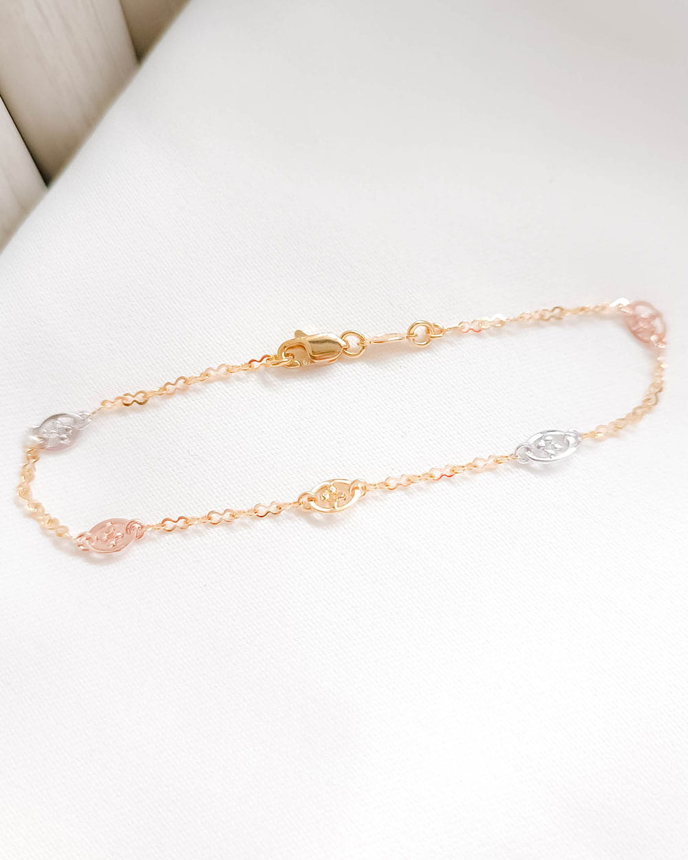 GELANG TANGAN DEWASA MODEL MAINAN TRICOLOR