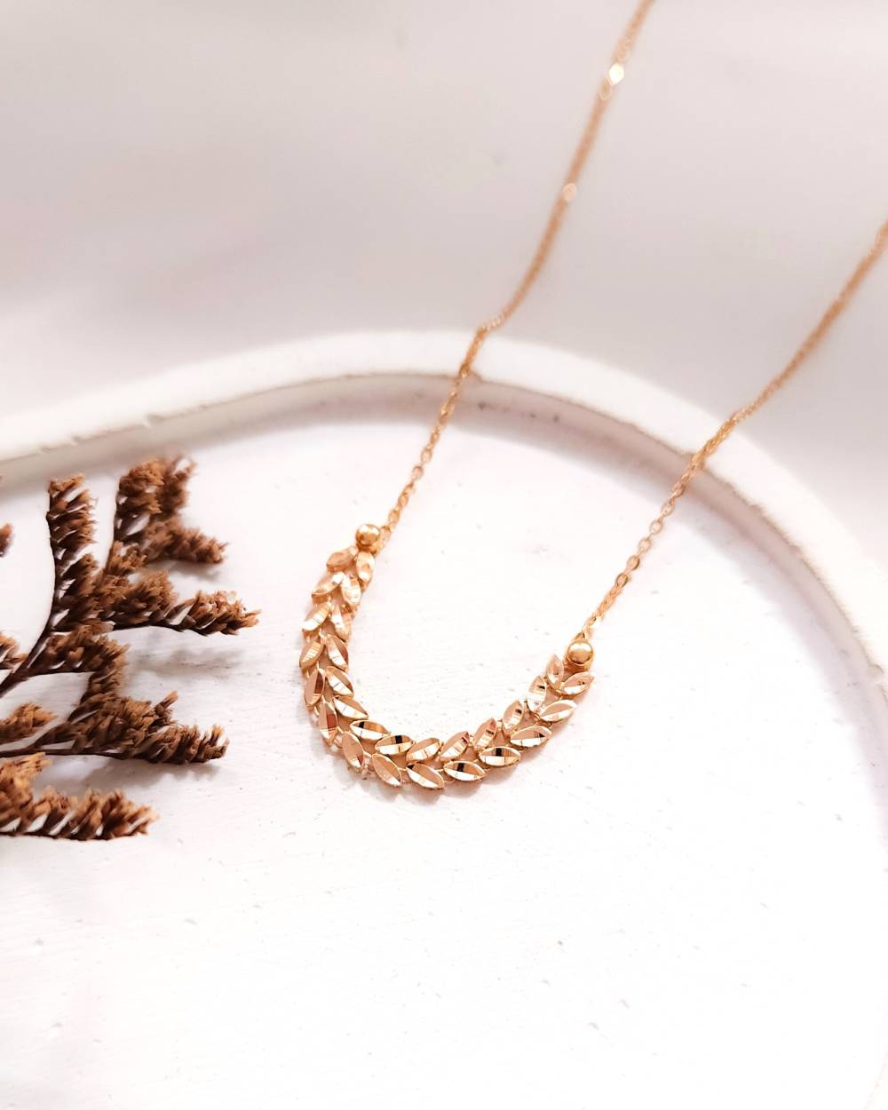 KALUNG DEWASA MODEL DERET DAUN TANPA MATA