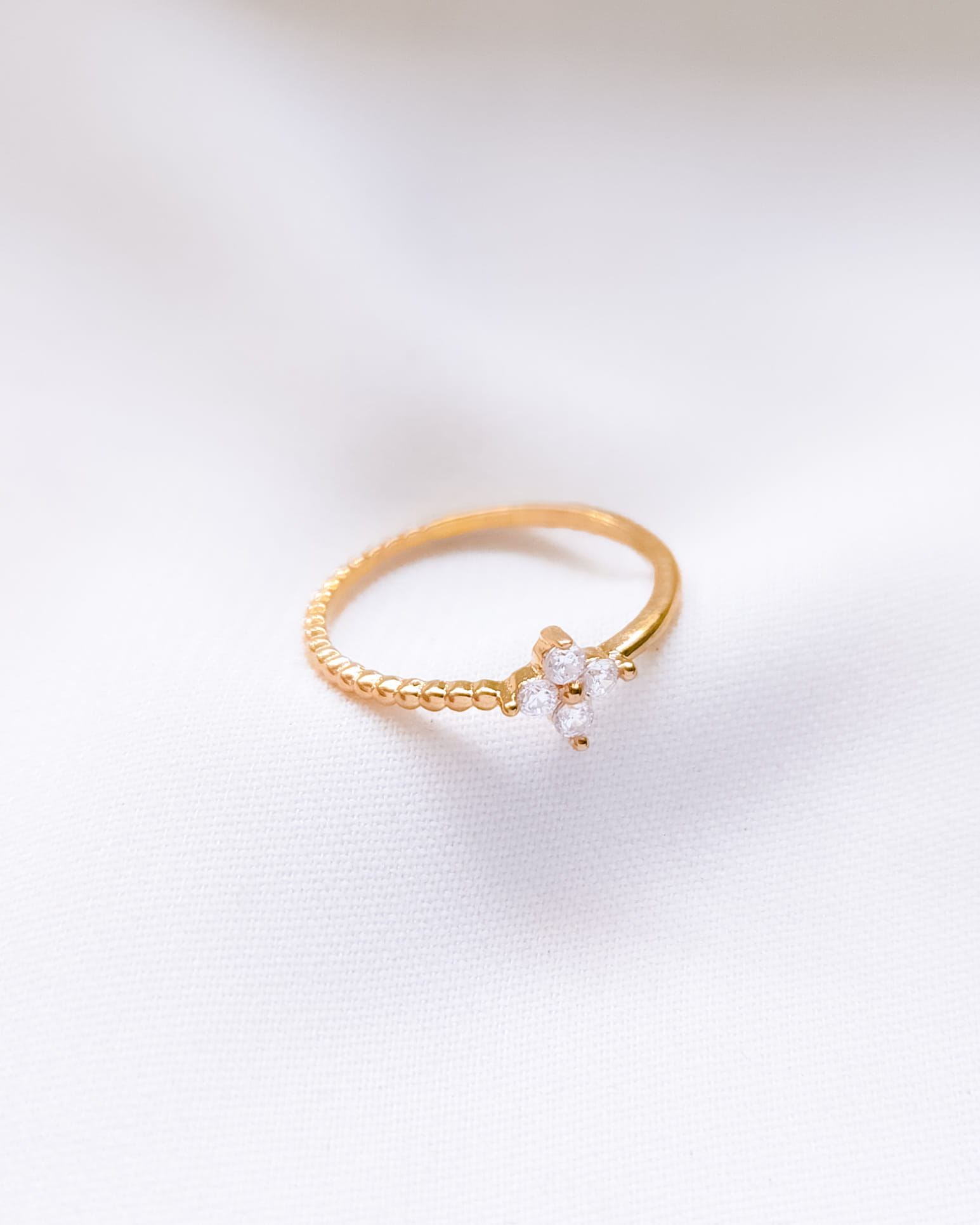CINCIN DEWASA MODEL EMPAT KLOPAK MATA PUTIH