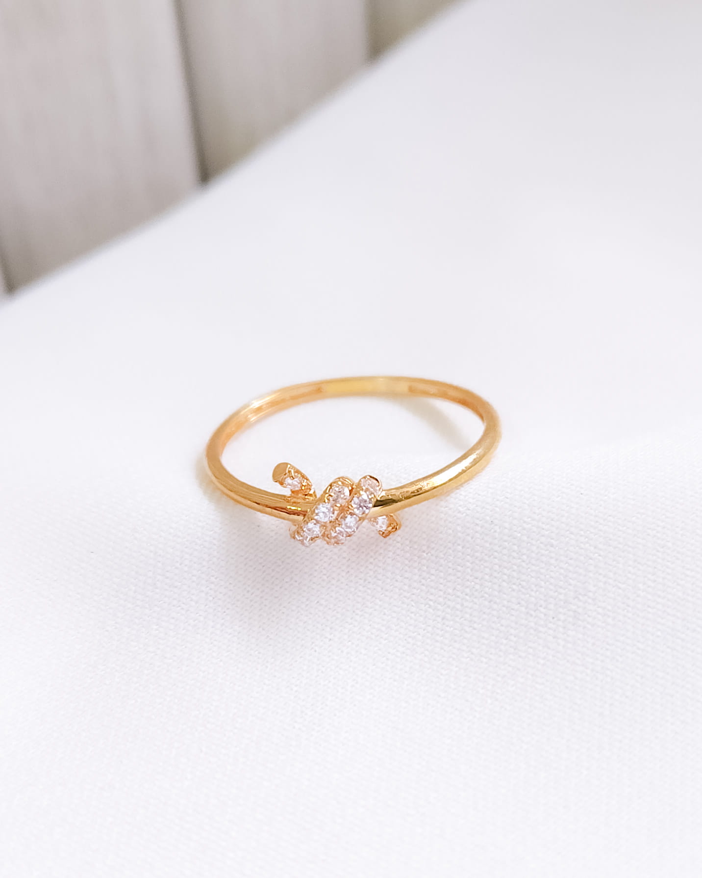 CINCIN DEWASA MODEL LILIT MATA