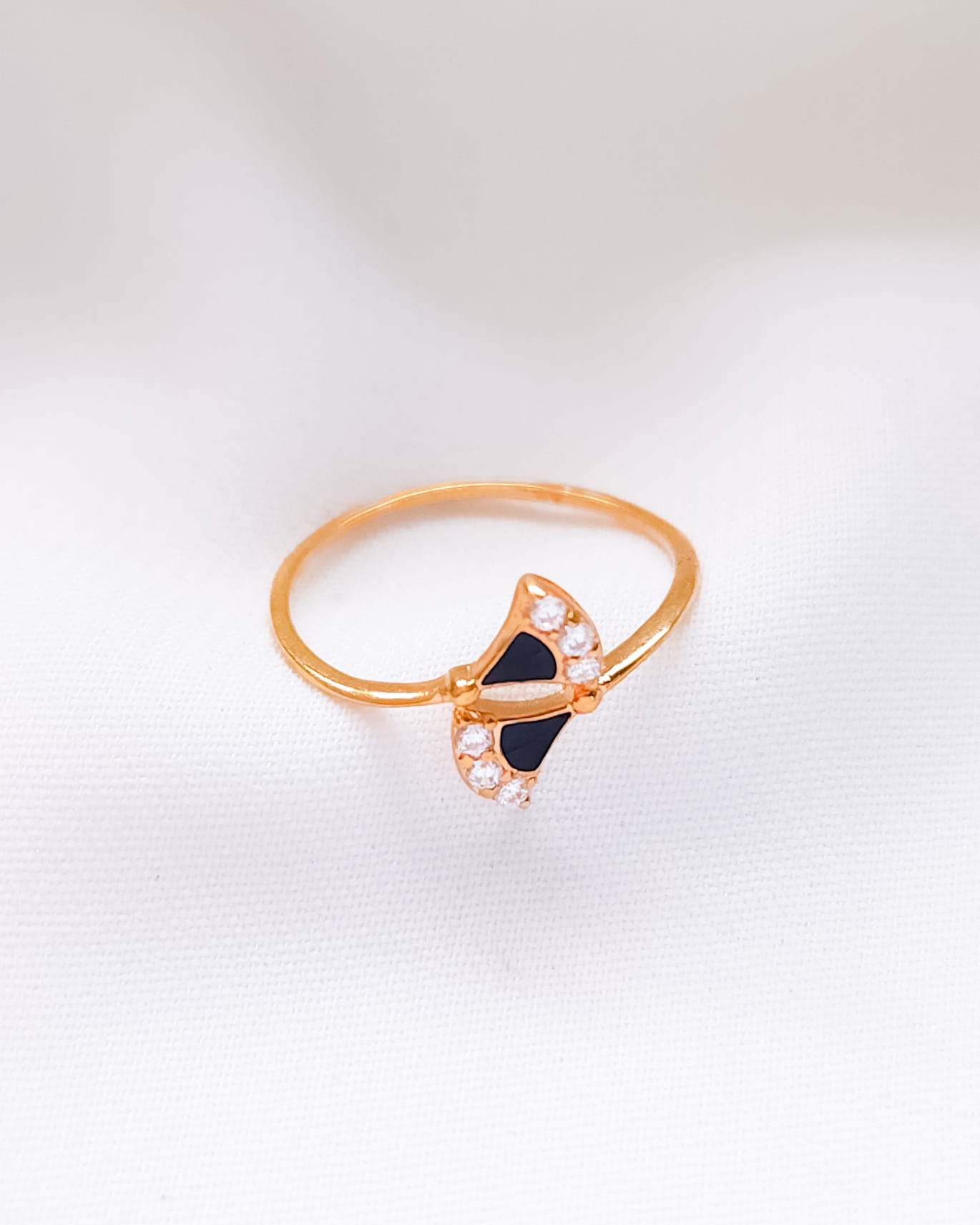 CINCIN DEWASA MODEL DIVA HITAM MATA