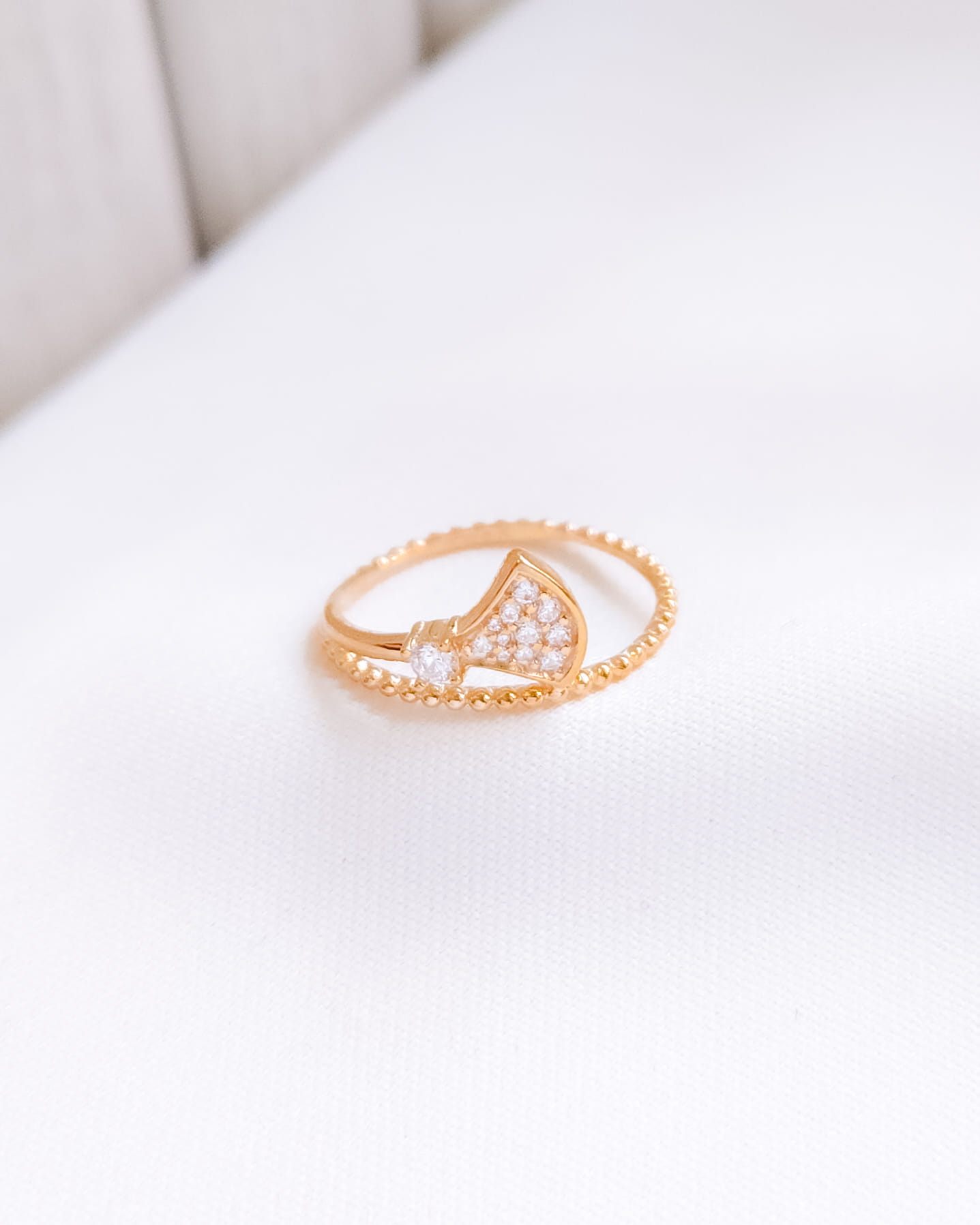 CINCIN DEWASA MODEL DIVA MATA PUTIH CANTIK